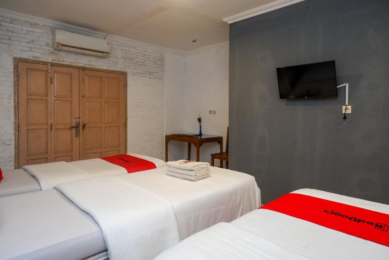 Reddoorz Syariah Near Plengkung Gading 2 Hotel Yogyakarta Exterior foto