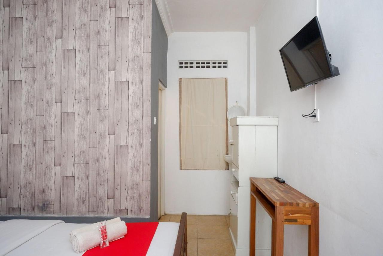 Reddoorz Syariah Near Plengkung Gading 2 Hotel Yogyakarta Exterior foto