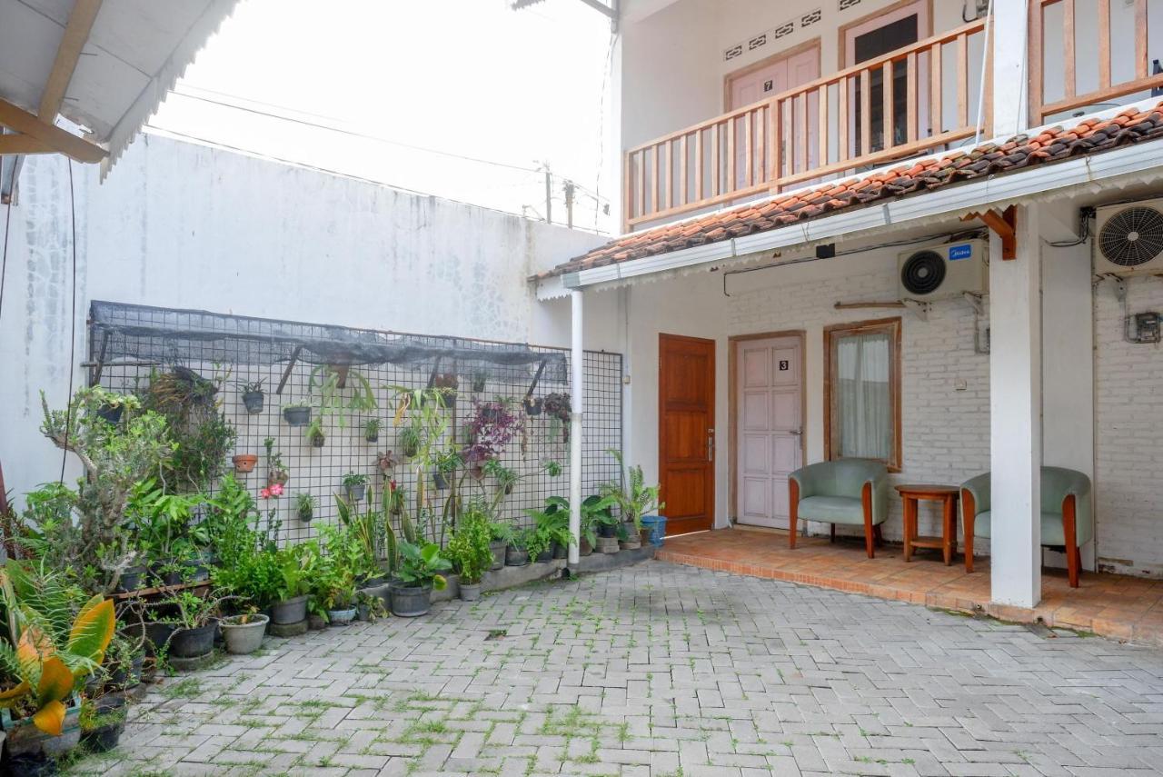 Reddoorz Syariah Near Plengkung Gading 2 Hotel Yogyakarta Exterior foto